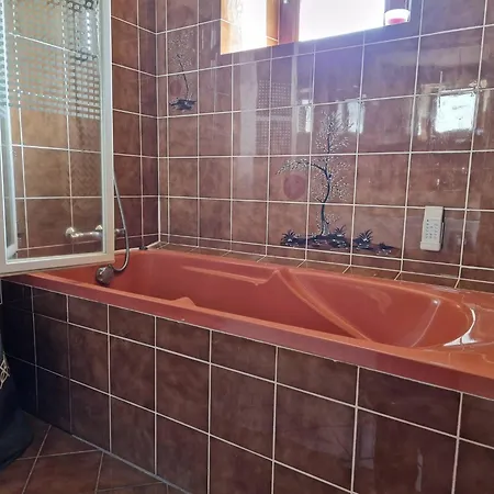 La Roque, Calme, Campagne Casa vacanze